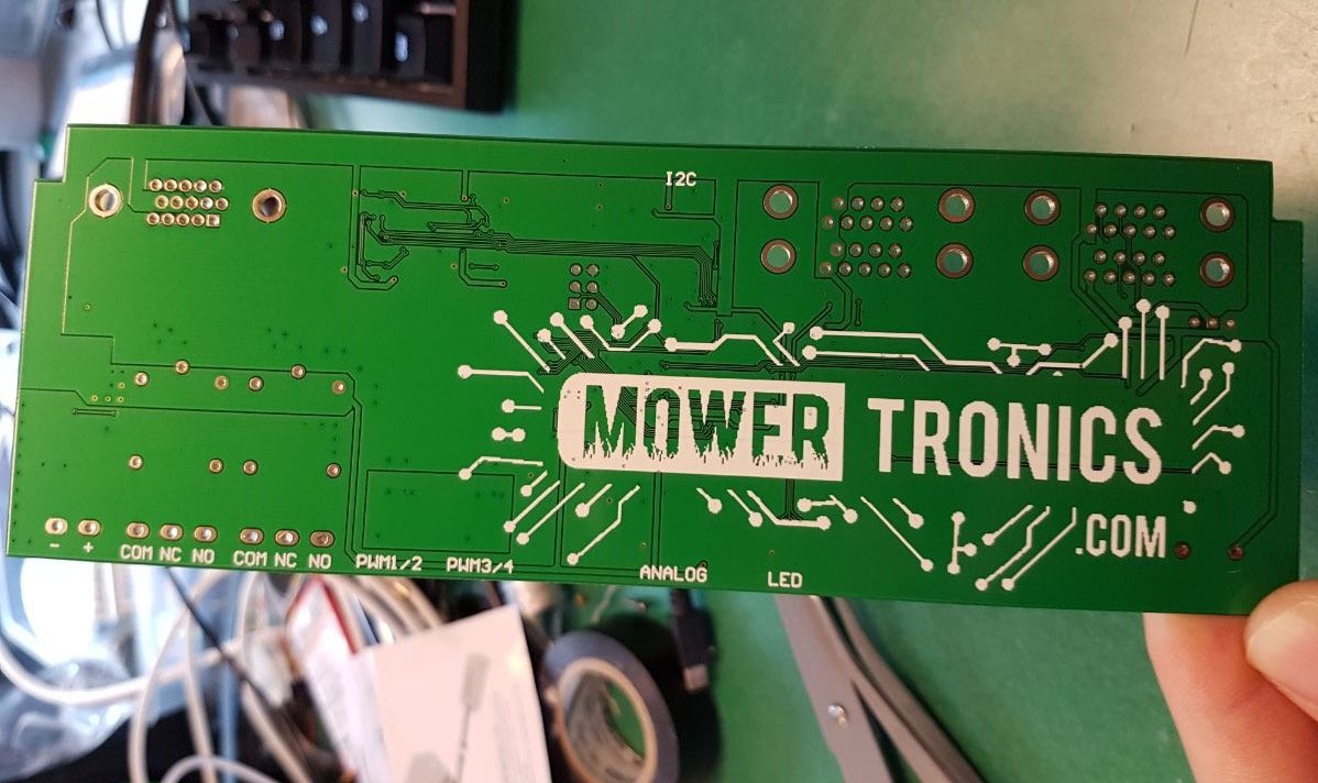 Mowertronics motherboard